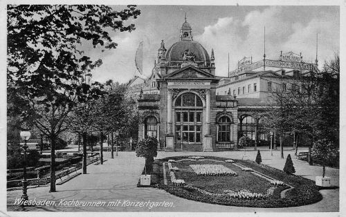 Wiesbaden Kochbrunnen mit Konzertgarten feldpgl1941 193.585