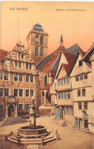 Bad Hersfeld Rathaus mit Lullusbrunnen gl1912 194.794