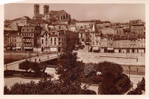 Frankreich Verdun Vue generale ngl 196.378
