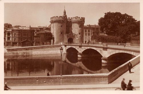 Frankreich Verdun La Tour et le Pont Chaussee ngl 196.379