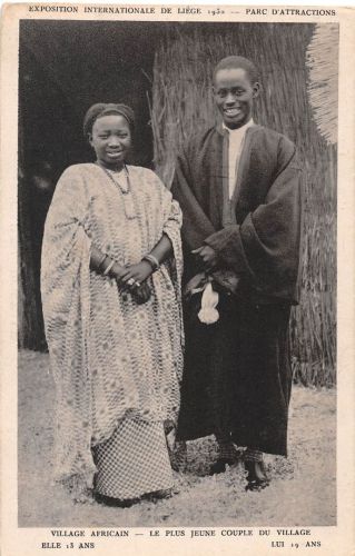 Afrika Le plus jeune couple du Village ngl 196.530