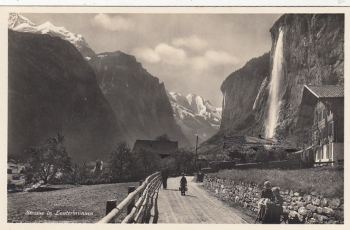 Strasse in Lauterbrunnen ngl F2760