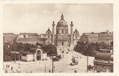 Wien, Karlsplatz mit Karlskirche ngl F3516