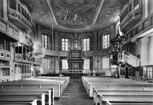 Schwarzenberg St. Georgenkirche Blick zum Altar ngl 197.828