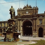 Zürich, Bahnhofplatz, Alfred-Escher-Brunnen ngl G0927