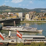 Linz, Oberösterreich, Donau-Anlegestelle mit Pöstlingberg ngl G1008