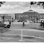 Frankfurt (Main) Festhalle mit Hohenzollern-Anlage gl1943 199.872