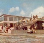 Erfurt IGA Rendezvousbrücke mit Hauptgaststätte gl1966 305.495