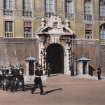 Monaco: Monte Carlo, La garde des carabiniers ngl E0527