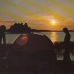 Zelten an einem See in Finnland ngl E2600