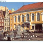 Rostock Barocksaal mit Brunnen der Lebensfreude gl1993 172.294