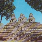 Cambodia,The temple of Takeo Siemreap ngl E4570