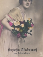 Geburtstag-Wünsche durch Dame mit Blumen ngl E5649