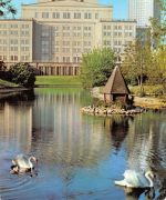 Leipzig Blick vom Schwanenteich zur Oper ngl 186.892