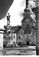A Heiligenkreuz Stiftskirche und Dreifaltigkeitssäule ngl 187.988
