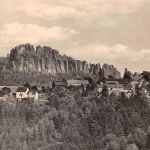 Bad Schandau-Ostrau mit den Schrammsteinen gl1964 191.233