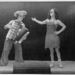 Zirkus Clown mit Akkordion FOTO ngl 196.596