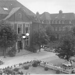 Hamburg FOTO Veranstaltung vor Krankenhaus 30er - 40er Jahre ngl 196.713