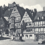 Miltenberg/Main, Historischer Marktplatz "Schnatterloch" ngl E9495