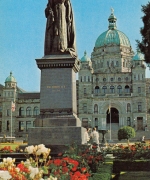 Victoria, B.C., Statue of Queen Victoria ngl F1700