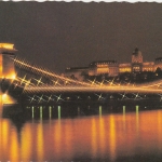 Budapest, Kettenbrücke mit der Burg von Buda ngl F5319