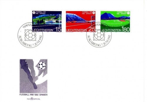 LIECHTENSTEIN MI-NR. 799-801 FDC FUSSBALL WELTMEISTERSCHAFT 1982 SPANIEN