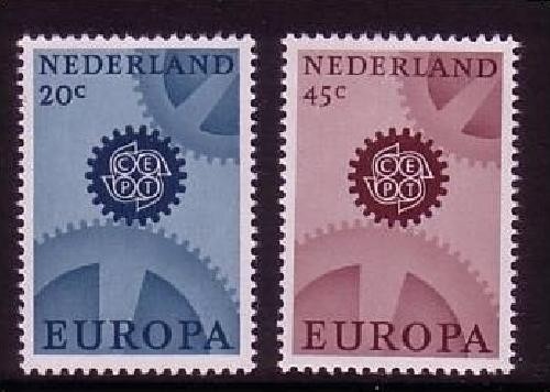 NIEDERLANDE MI-NR. 878-879 x POSTFRISCH(MINT) EUROPA 1967 ZAHNRÄDER