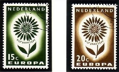 NIEDERLANDE MI-NR. 827-828 GESTEMPELT(USED) EUROPA 1964 STILISIERTE BLUME