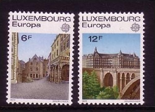 LUXEMBOURG MI-NR. 945-946 POSTFRISCH EUROPA 1977 LANDSCHAFTEN ALTSTADT ADOLPHE-BRÜCKE