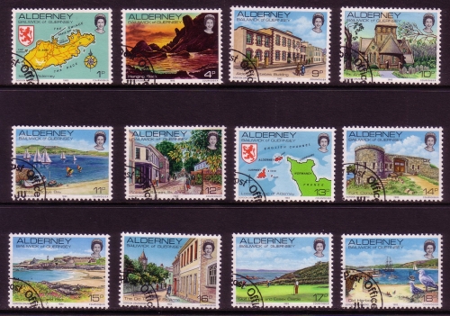 ALDERNEY MI-NR. 1-12 o ANSICHTEN VON ALDERNEY SCHIFFE LEUCHTTURM WAPPEN KIRCHE GOLF TURM