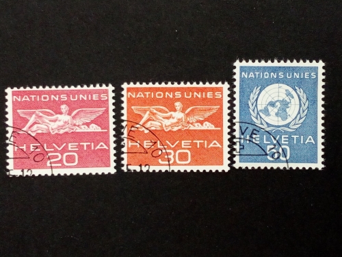 SCHWEIZ ONU MI-NR. 28-30 GESTEMPELT(USED) PLASTIK UND UNO-EMBLEM 1959