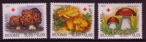 FINNLAND MI-NR. 753-755 y POSTFRISCH(MINT) ROTES KREUZ 1974 PILZE (I) PFIFFERLING STEINPILZ