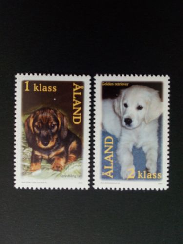 ALAND MI-NR. 195-196 HUNDEWELPEN 2001