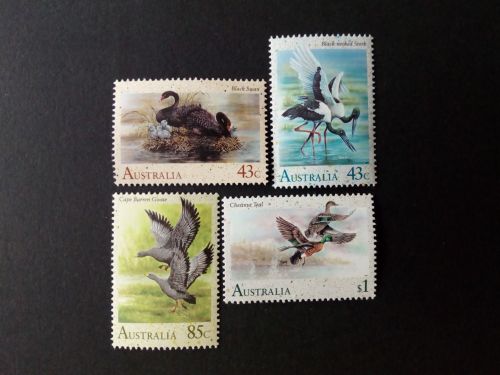 AUSTRALIEN MI-NR. 1237-1240 POSTFRISCH(MINT) VÖGEL 1991 STORCH SCHWAN ENTE GANS