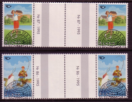 ALAND MI-NR. 102-103 o ZWISCHENSTEGPAARSATZ MIT NUMMER NORDEN 1995 TOURISMUS GOLF ANGELN