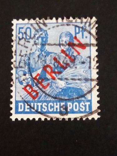 BERLIN MI-NR. 30 GESTEMPELT(USED) ROTAUFDRUCK 1949