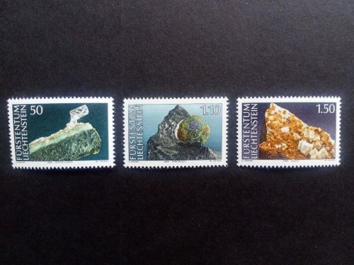 LIECHTENSTEIN MI-NR. 981-983 POSTFRISCH MINERALIEN (I) 1989 QUARZ CALCIT