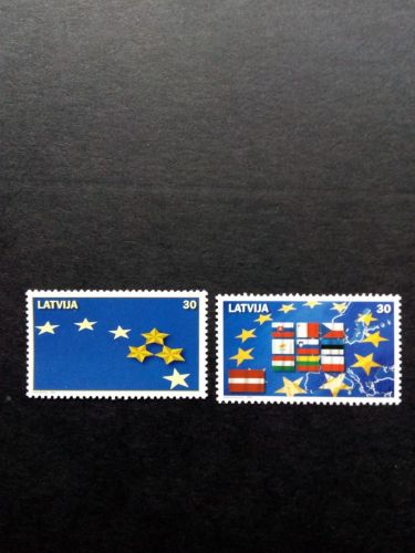 LETTLAND MI-NR. 611-612 POSTFRISCH(MINT) MITLÄUFER 2004 BEITRITT ZUR EU
