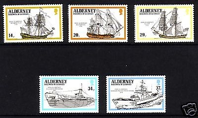 ALDERNEY MI-NR. 43-47 POSTFRISCH(MINT) KRIEGSSCHIFFE - U-BOOT 1990