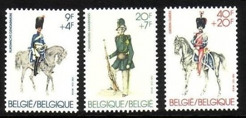 BELGIEN MI-NR. 2083-2085 POSTFRISCH(MINT) MILITÄRUNIFORMEN (I) PFERDE