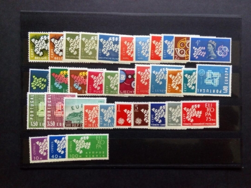 EUROPA CEPT JAHRGANG 1961 POSTFRISCH 35 WERTE MIT SAN MARINO