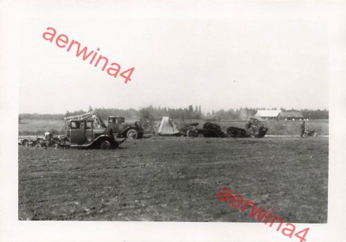 Zerstörte russische Artillerie Einheit mit LKW GAZ Wilna Litauen Ostfront