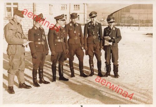 Deutsche Piloten nach EK-2 Verleihung DK, Spanienkreuz Reval Estland Ostfront