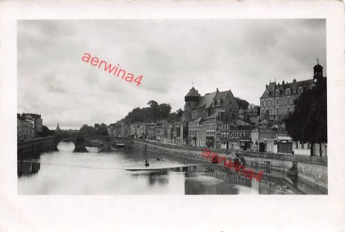 Deutsche Soldaten am Schloß Laval Mayenne Frankreich