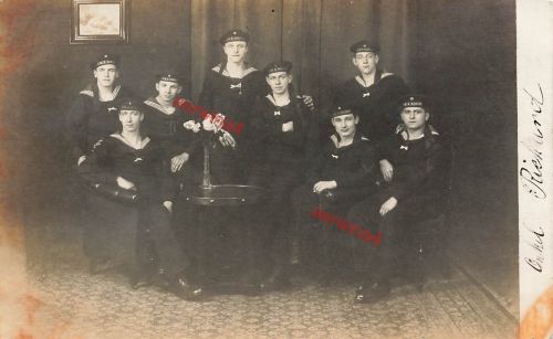 Fotokarte 1.WK deutsche Matrosen S.M.S. Nassau Mützenband 1918