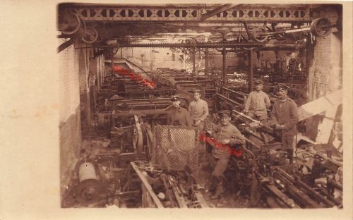 Foto-AK 1.WK deutsche Soldaten in franz. Spinnerei Fabrik Frankreich