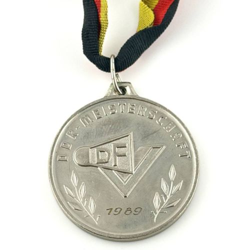 DDR DFV Deutsche Meisterschaften Federball Siegermedaille in Silber 1989 am Band