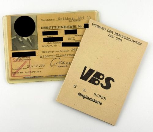 DDR NVA Dienststellenausweis Oberstleutnant + Mitgliedskarte Berufssoldaten