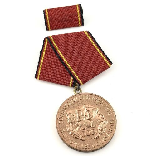 DDR Verdienstmedaille der Nationalen Volksarmee in Bronze