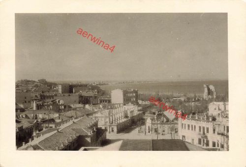 Blick auf die zerstörte Stadt Feodosia Krim Ukraine Ostfront